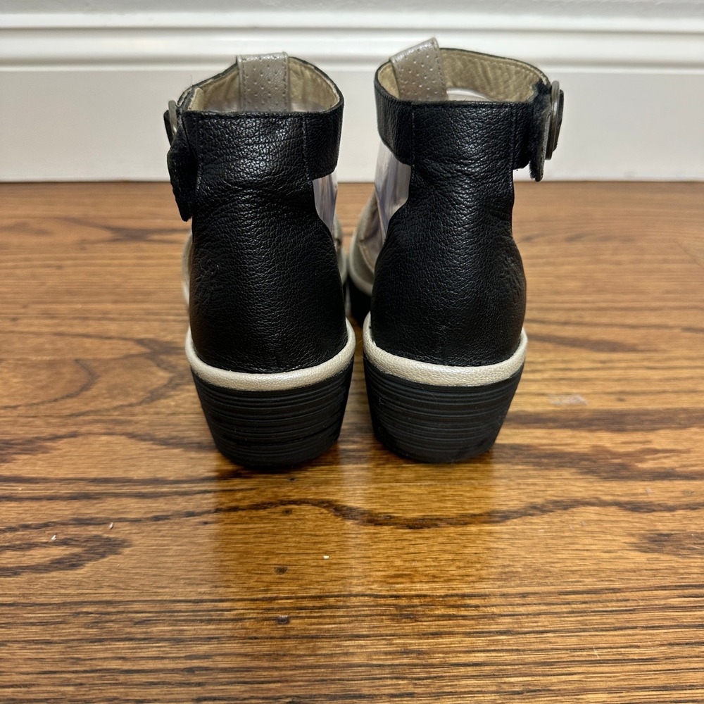 Fly London Lemo Ankle Strap Platform Wedge Sandal Silver Black Size 40 US 9-9.5 - Picture 3 of 8